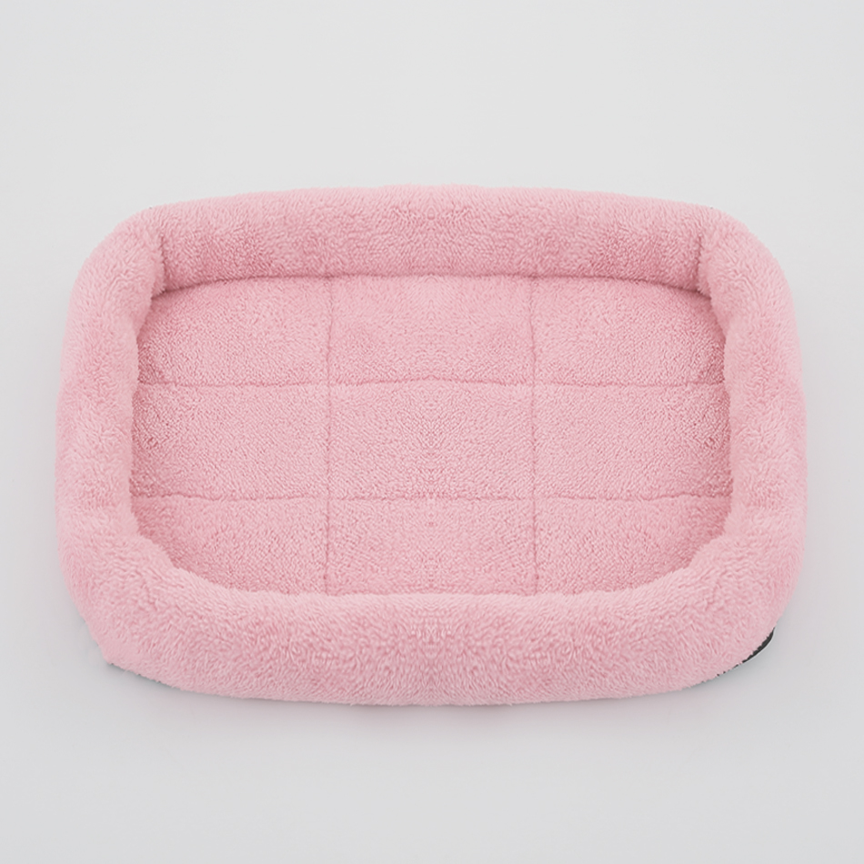 Cama cuadrada de felpa suave p - Pet Supplies Plus reseña y precio